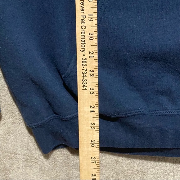 Gildan UCONN Huskies Men’s Navy Heavy Blend Hoodie Sweatshirt XLarge Basketball - Picture 4 of 7